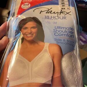 NWT PlayTEX 18 Hour Wirefree Bra - White